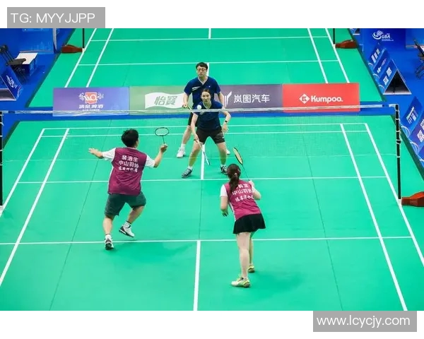 重庆羽毛球队在邀请赛中的耐力表现分析与总结 重庆羽毛球队在邀请赛中的耐力表现分析与总结