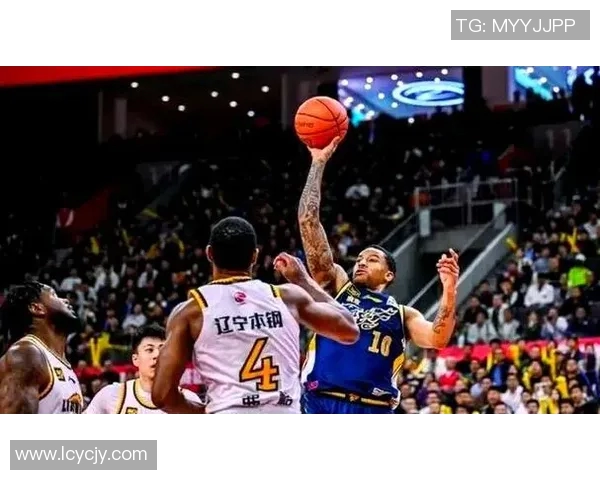 常规赛精彩对决浙江队迎战辽宁队争夺季后赛席位的关键战役 常规赛精彩对决浙江队迎战辽宁队争夺季后赛席位的关键战役