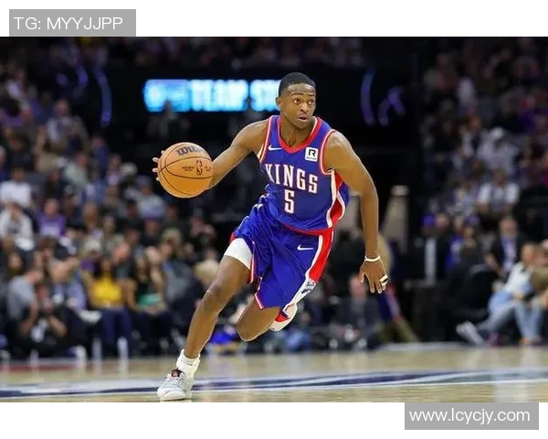 德阿隆福克斯引领国王崛起展现篮球新星的无限潜力与魅力